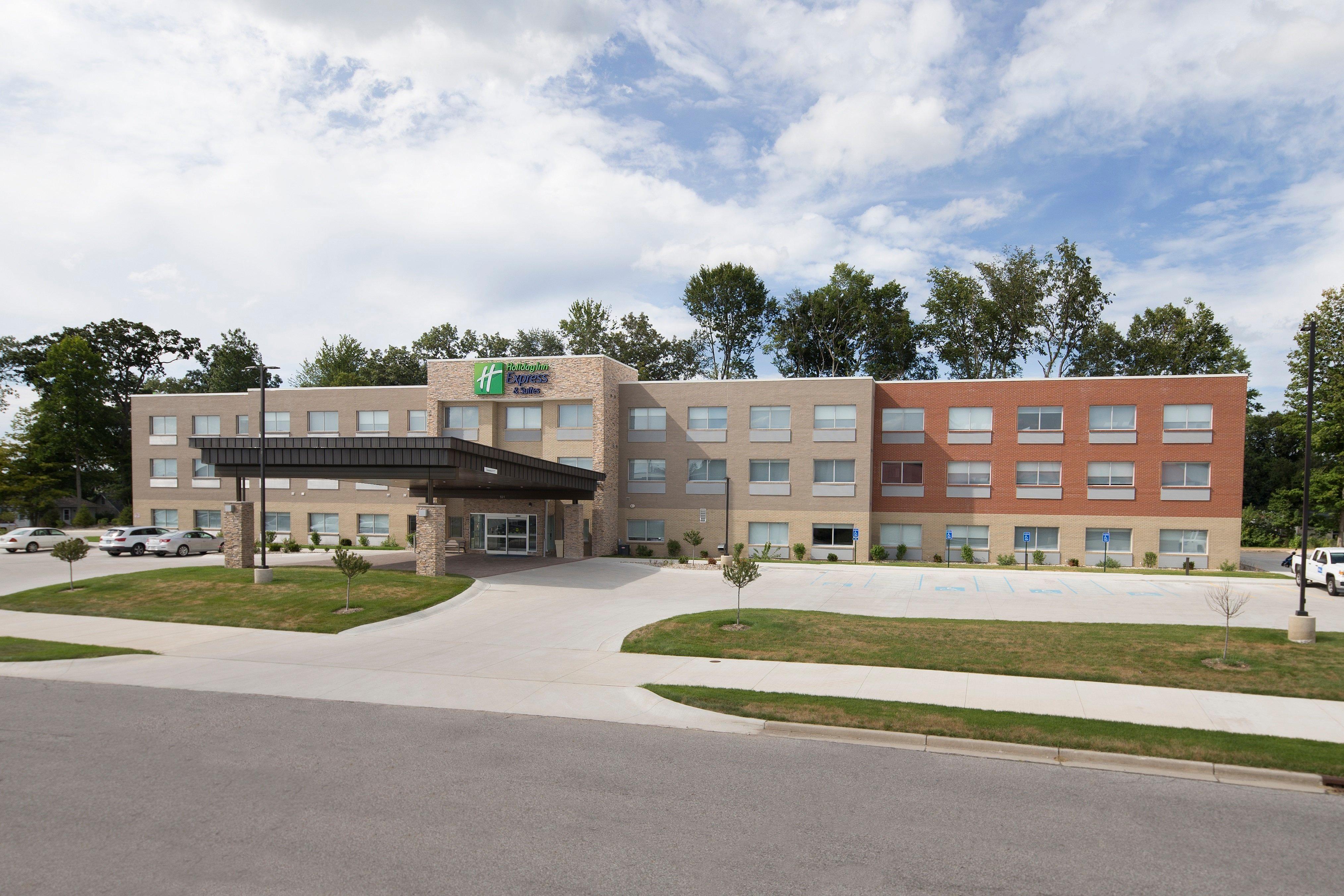 Holiday Inn Express & Suites - Michigan City By Ihg Ngoại thất bức ảnh