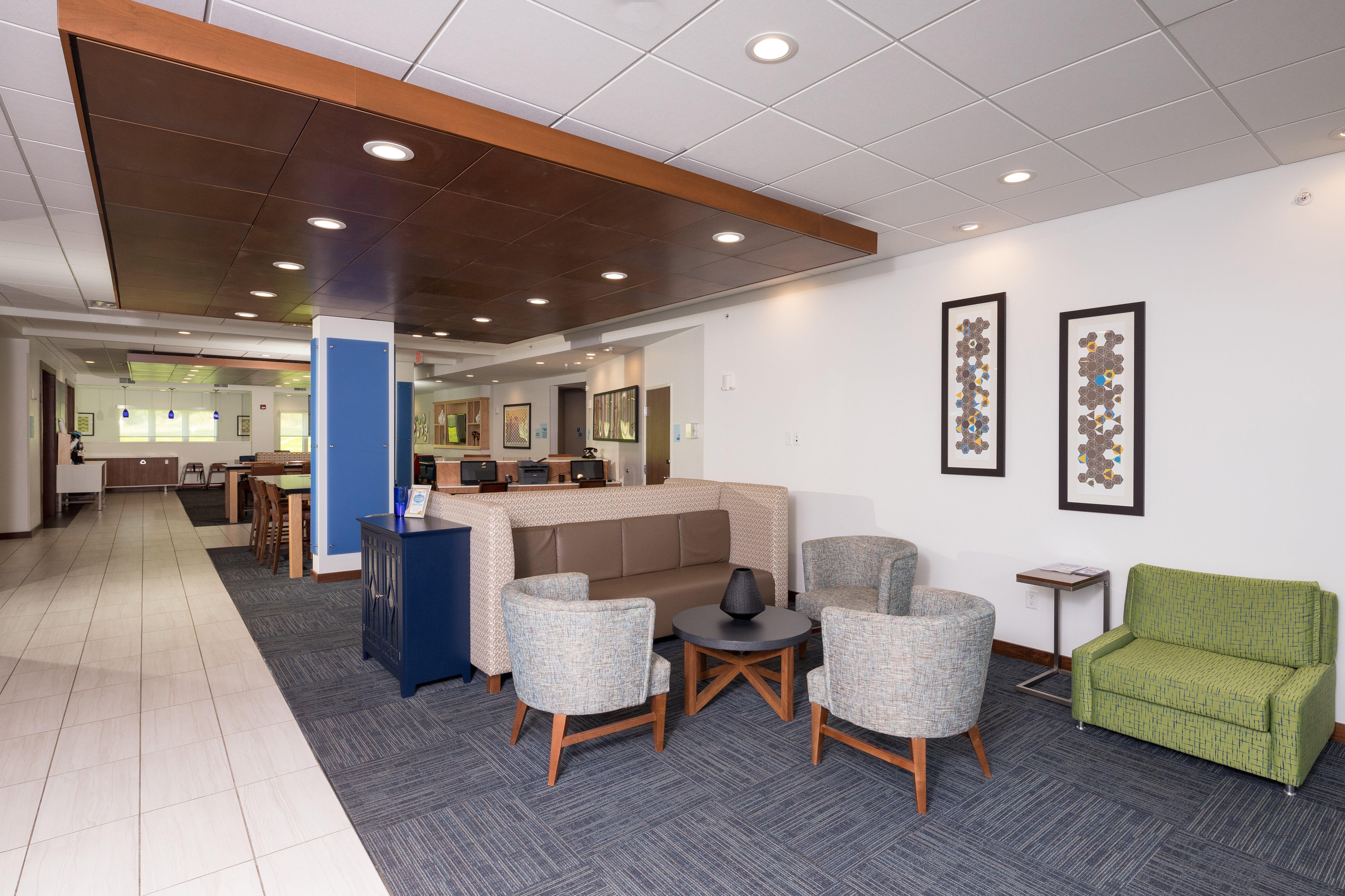 Holiday Inn Express & Suites - Michigan City By Ihg Ngoại thất bức ảnh