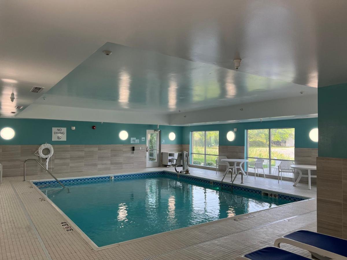 Holiday Inn Express & Suites - Michigan City By Ihg Ngoại thất bức ảnh