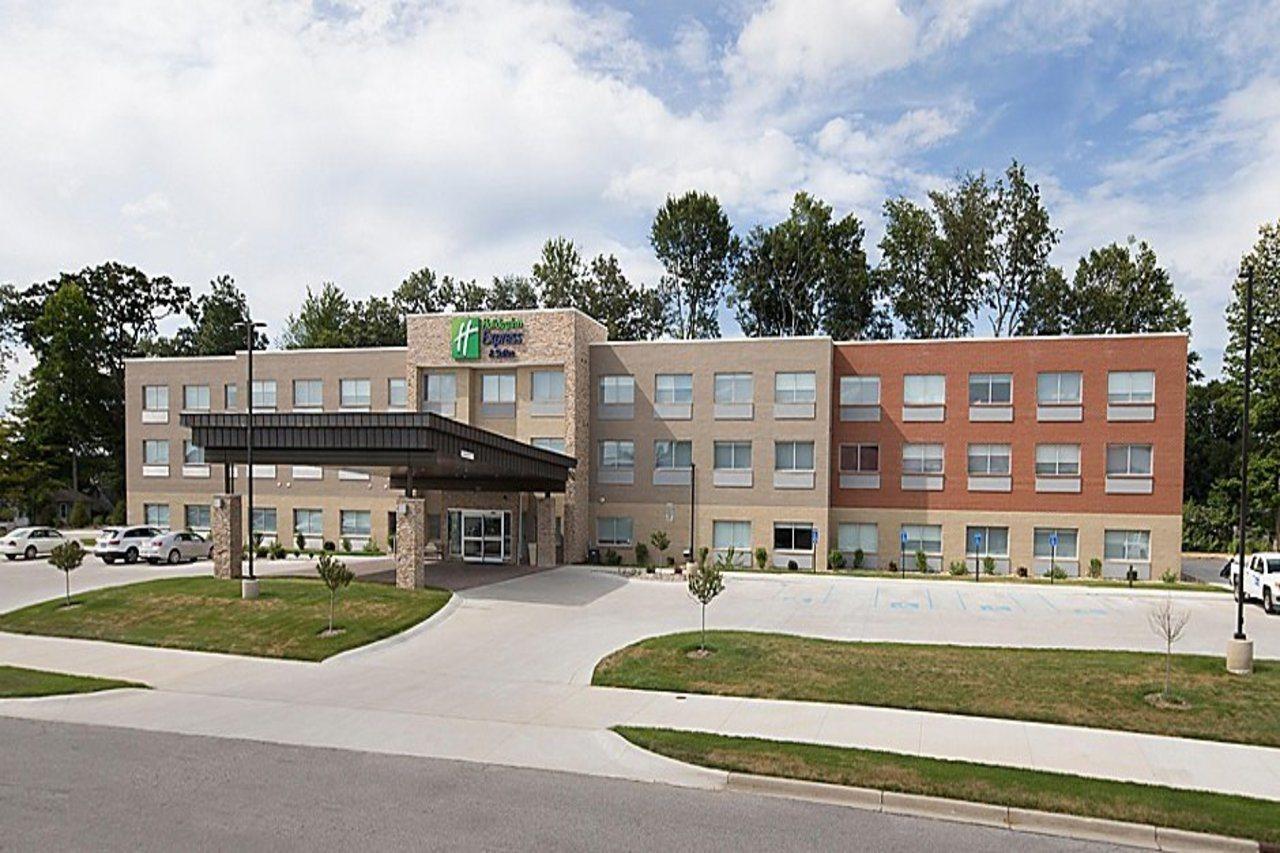 Holiday Inn Express & Suites - Michigan City By Ihg Ngoại thất bức ảnh
