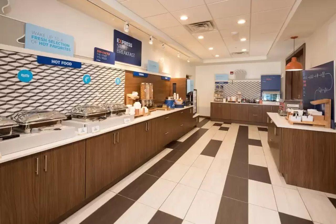 Holiday Inn Express & Suites - Michigan City By Ihg Ngoại thất bức ảnh